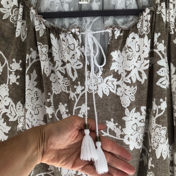 Beautiful PerSeption Concept Ladies Blouse. - Picture 2 of 9